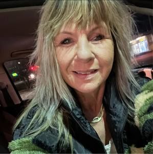 Meet your Posher, Diana